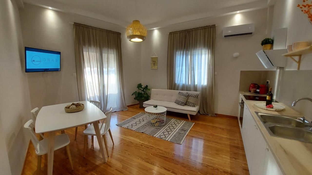 Onar Beachfront Residence, Loutraki Extérieur photo