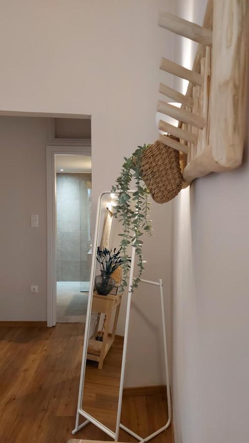 Onar Beachfront Residence, Loutraki Extérieur photo